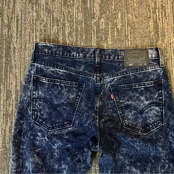 Levi's Other - Levi's Men's 541 Tapered Athletic fit Dark Blue Indigo Acid Wash Jeans 32 x 32